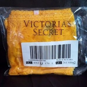 New VS Pink lace panty